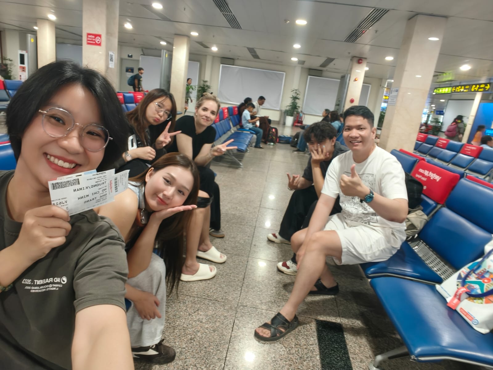 Lyto Vietnam team